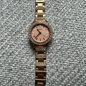 Rose gold Fossil watch